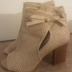 Kaari Blue™ Tracy Open Toe Perforated Bootie